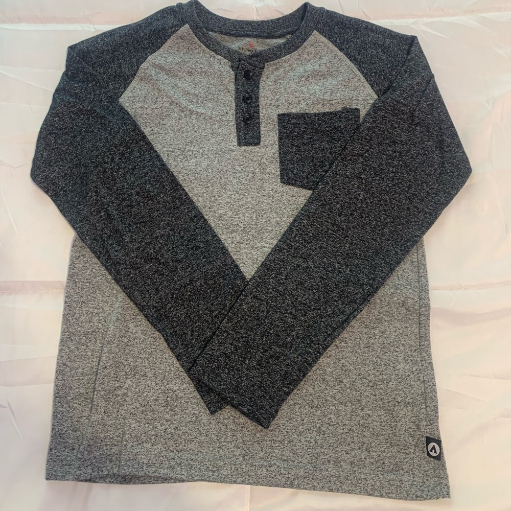 Heather gray Henley